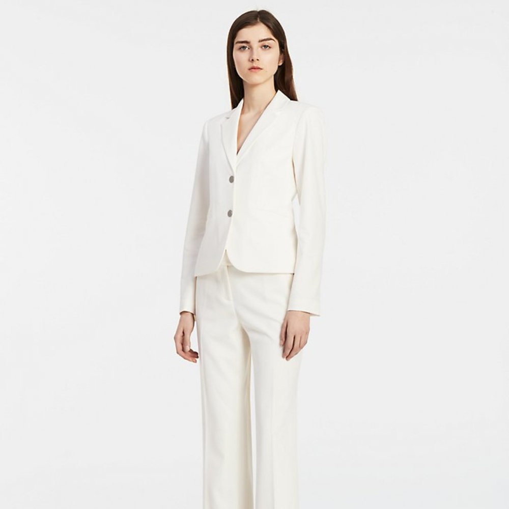CALVIN KLEIN TWO BUTTON CREAM SUIT JACKET